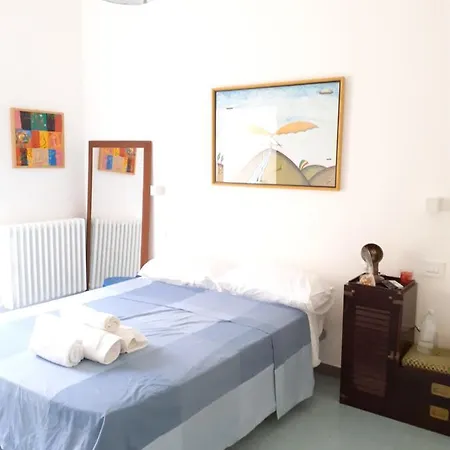 Il Platano Di Nathaly 巴里