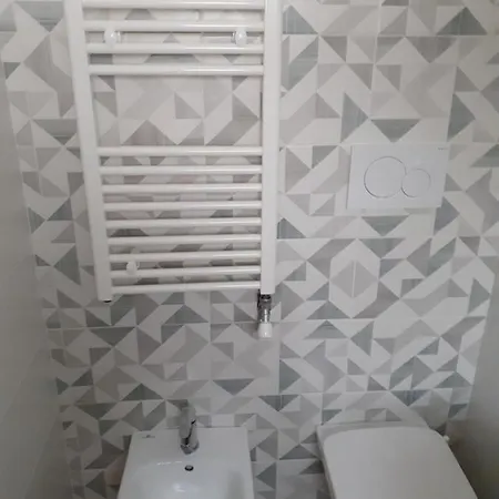 Il Platano Di Nathaly Bari